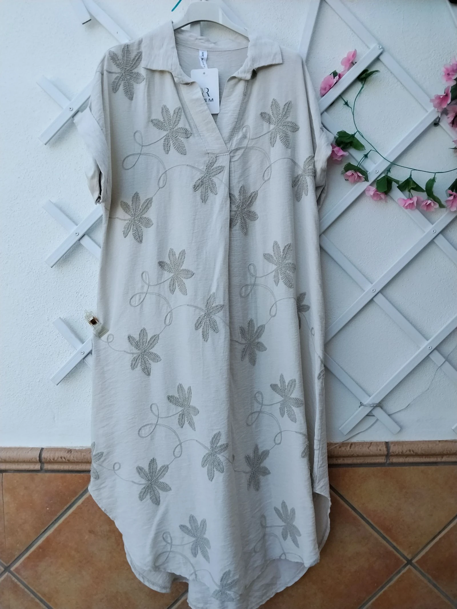 Vestido bordado de viscosa talla única hasta 44 fácil nuevo con etiqueta 
